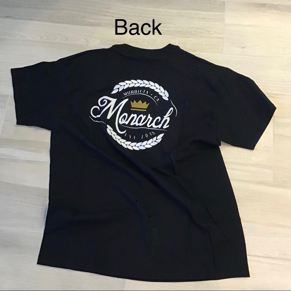 Monarch New and Used Graphic Tee Bundle Lg - Picture 7 of 8